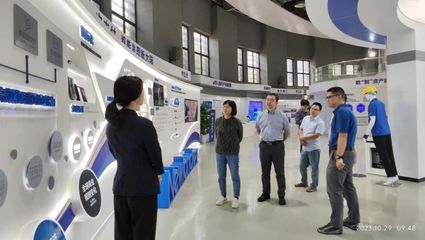 通信与电子工程学院组织教师赴企业走访调研
